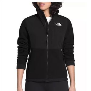 The North Face Black Fleece Jacket! Gently used.